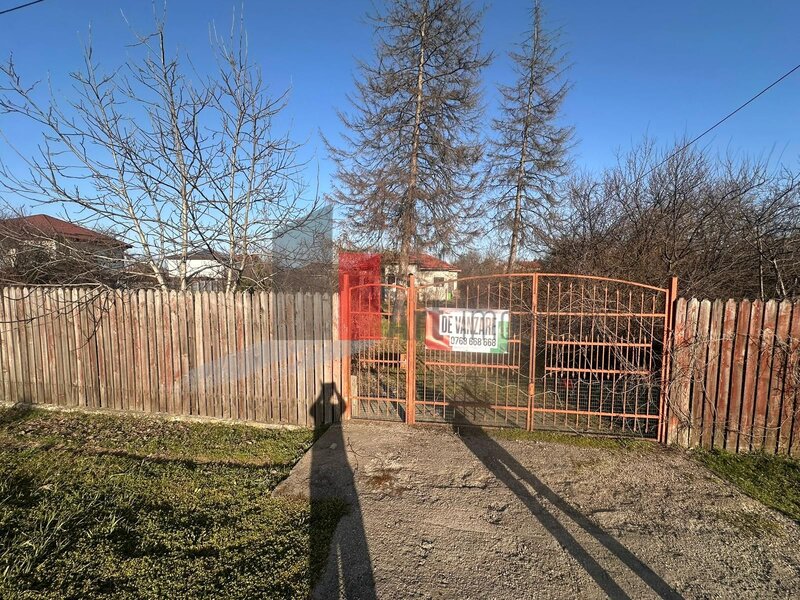 Balotesti, satul Saftica, teren 2.600 mp + casa