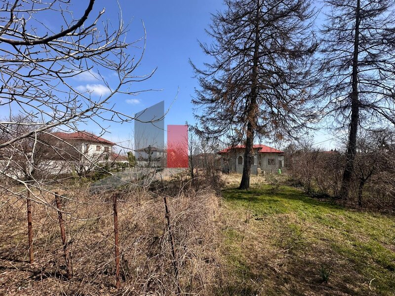 Balotesti, satul Saftica, teren 2.600 mp + casa